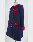 a video showcasing the close up details of Ladies PAddington Station Coat : Blue and Red